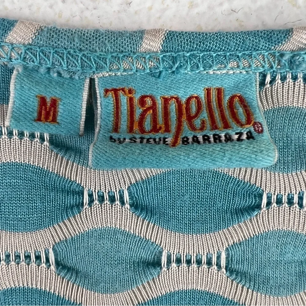 TIANELLO BY STEVE BARRAZA Turquoise & White shark bite tunic. ¾ sleeves